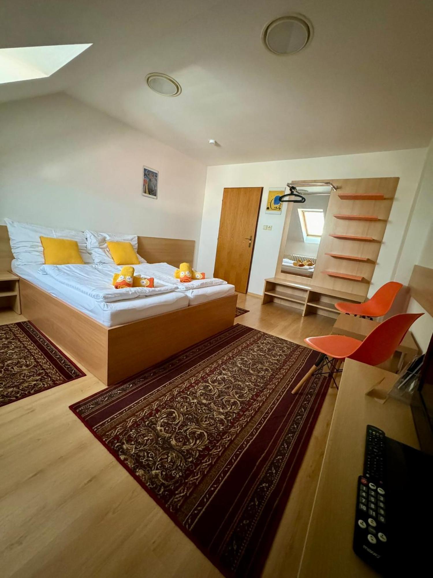 Penzion Ludor Strážnice Esterno foto